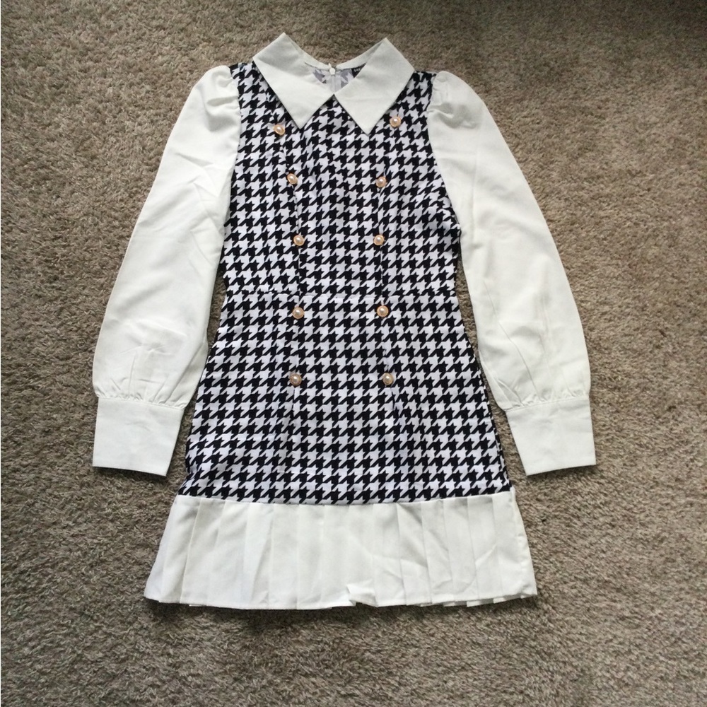 🔥🔥HOST PIC🔥🔥 Slayr Houndstooth Panel Puff Sleeve Pleated Hem Dress - Picture 12 of 13